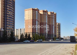 Продажа 3-ком. квартиры, 83.9 м2, Новосибирск, улица Тюленина, 28