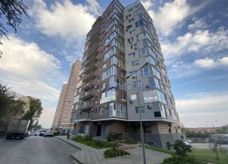 Продаю двухкомнатную квартиру, 62 м2, Волгоград, улица Лавочкина, 5, ЖК Гала Парк