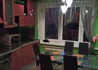 Сдается в аренду 3-ком. квартира, 88 м2, Зеленоград, площадь Юности, 3