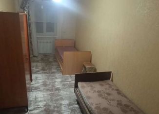 Аренда трехкомнатной квартиры, 60 м2, Новошахтинск, Харьковская улица, 90