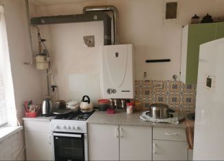 Продам 1-комнатную квартиру, 30.5 м2, поселок городского типа Стройкерамика, улица Митрополита Мануила Лемешевского, 6