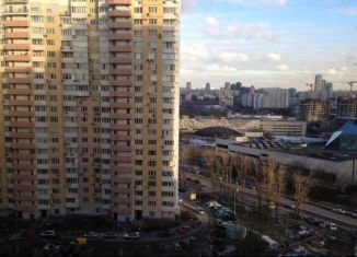 Сдается трехкомнатная квартира, 102 м2, Москва, метро Юго-Западная, улица Академика Анохина, 4к1