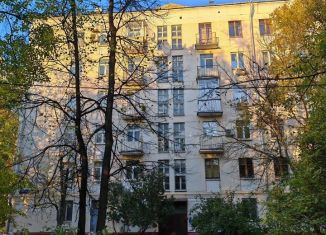 Сдается трехкомнатная квартира, 80 м2, Москва, Молодёжная улица, 5, ЮЗАО