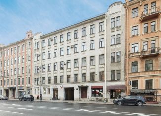 Продаю трехкомнатную квартиру, 70 м2, Санкт-Петербург, Суворовский проспект, 42