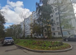 Продажа четырехкомнатной квартиры, 13 м2, Москва, Туристская улица, район Северное Тушино