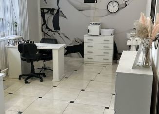 Сдается офис, 140 м2, Сочи, Кирпичная улица, 2к3, микрорайон Голубые Дали