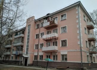 Продаю 2-комнатную квартиру, 31.6 м2, Новосибирск, Республиканская улица, 5, метро Золотая Нива