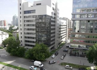 Продаю 3-ком. квартиру, 83.3 м2, Екатеринбург, улица Мамина-Сибиряка, 54, Кировский район