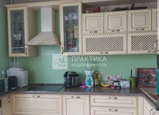 Продам 2-ком. квартиру, 58.1 м2, Москва, Лукинская улица, 14к1