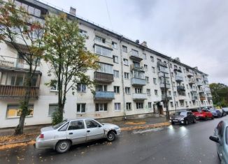 Продаю 2-комнатную квартиру, 45 м2, Карелия, Машезерская улица, 14