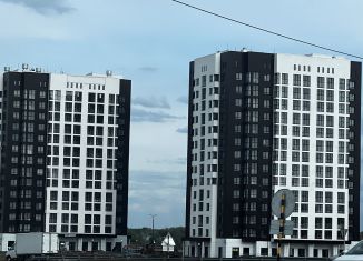 Продам 2-ком. квартиру, 60 м2, Оренбург, улица Ильи Глазунова, 8, Ленинский район