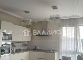 Продажа 2-комнатной квартиры, 77 м2, рабочий посёлок Заречье, Каштановая улица, 6