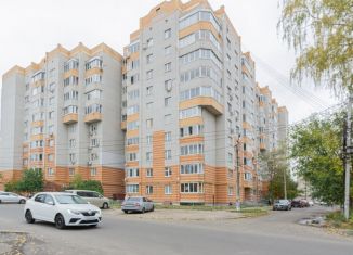 Продаю двухкомнатную квартиру, 75 м2, Курская область, улица Каширцева, 4