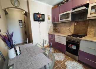 Продам 3-комнатную квартиру, 84.7 м2, Казань, улица Николая Ершова, 8