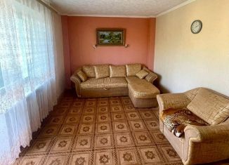 Продаю 2-ком. квартиру, 47.5 м2, Новочеркасск, улица Чехова, 29/1