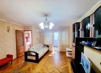 Продажа двухкомнатной квартиры, 42.5 м2, Сочи, улица Ленина, 54