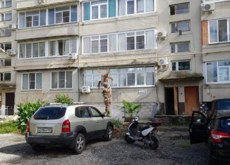 Продается 2-ком. квартира, 62 м2, Сочи, Курская улица, 15