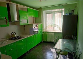 Продам 3-ком. квартиру, 97 м2, Рязанская область, Октябрьская улица, 37к3