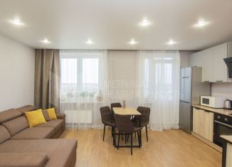 Продам 3-комнатную квартиру, 73 м2, Тюменская область, улица Героев Космоса, 21