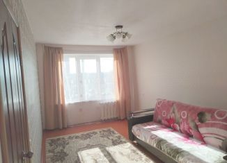 Продам 1-ком. квартиру, 33 м2, деревня Алексеевка, Центральная улица, 56/1