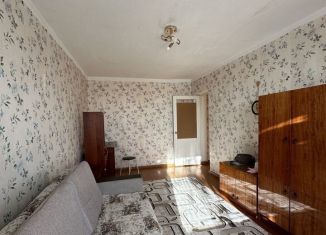 Продается 2-ком. квартира, 43.3 м2, Березники, улица Пятилетки, 102