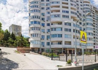 Продается 2-комнатная квартира, 76.8 м2, Алушта, Школьная улица, 19