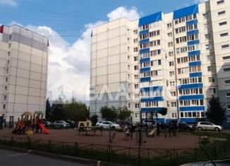 Продается трехкомнатная квартира, 71 м2, посёлок Тельмана, Октябрьская улица, 2