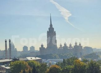 Продается 3-ком. квартира, 60 м2, Москва, Мантулинская улица, 2