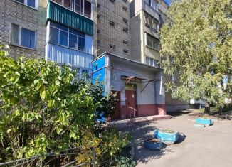 Продается 1-комнатная квартира, 35.6 м2, посёлок Строитель, микрорайон Южный, 7