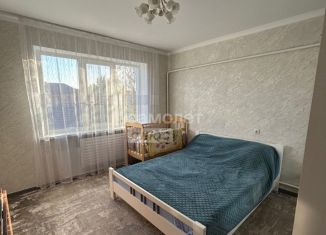 Продаю 2-ком. квартиру, 55 м2, Краснодарский край, Красная улица, 173