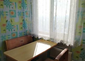 Однокомнатная квартира в аренду, 35 м2, Первоуральск, улица Строителей, 44