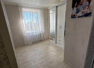 Продам 1-комнатную квартиру, 33 м2, Татарстан, улица Комарова, 4