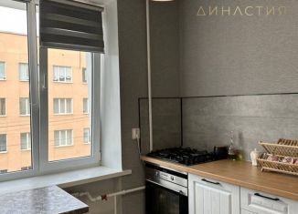 Продам двухкомнатную квартиру, 39.9 м2, Уфа, Коммунистическая улица, 33, Ленинский район