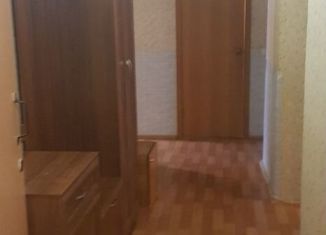 Сдается в аренду двухкомнатная квартира, 52 м2, Череповец, улица Годовикова, 2