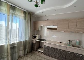 Сдается 1-ком. квартира, 36 м2, Новочебоксарск, улица 10-й Пятилетки, 5Б