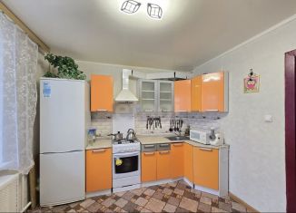 Продается 2-ком. квартира, 52.5 м2, Вологодская область, Октябрьский проспект, 93