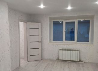 Продам 2-ком. квартиру, 35 м2, Семёнов, улица Кутузова, 15