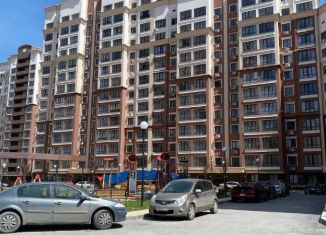 Продается 1-комнатная квартира, 39 м2, село Мирное, улица Крымской Весны, 9к3