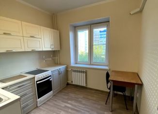 Аренда 1-комнатной квартиры, 40 м2, Челябинск, улица Зальцмана, 18