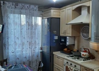 Продается 3-комнатная квартира, 68 м2, Чувашия, улица Кадыкова, 26