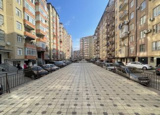 Продается 2-комнатная квартира, 86 м2, Махачкала, Газопроводная улица, 8к12, Советский район