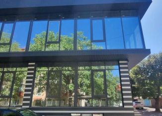 Продажа помещения свободного назначения, 360 м2, Нальчик, улица Кешокова, 81, район Центр