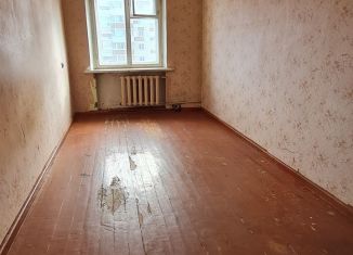 Продам трехкомнатную квартиру, 60 м2, Тольятти, Коммунистическая улица, 53, Комсомольский район