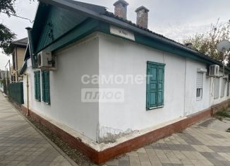 Продам 2-ком. квартиру, 23 м2, Приморско-Ахтарск, Пролетарская улица, 28