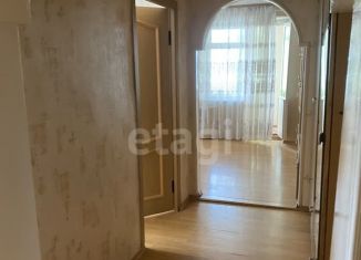 Продаю 2-комнатную квартиру, 54 м2, Беслан, улица Суворова, 3