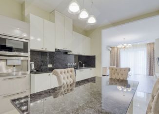 Продажа 3-комнатной квартиры, 120 м2, Москва, Нежинская улица, 1к2