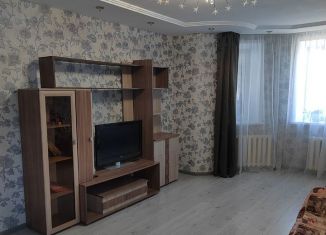 Сдается 2-ком. квартира, 53.8 м2, Кунгур, улица Труда, 70