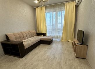 Однокомнатная квартира в аренду, 41 м2, Казань, Бухарская улица, 32к1