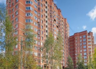 Продажа 1-ком. квартиры, 46 м2, Лобня, улица Маяковского, 12