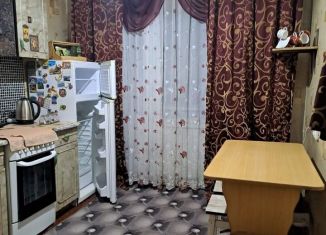 Продается двухкомнатная квартира, 56 м2, Саха (Якутия), улица Аммосова, 6/1